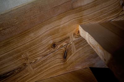 Architectural project - raw elegance, wood joints, rustic interior, timber texture, interior detail, heritage style, earthy design, rustic staircase, natural materials, architectural detail, wood, timber, organic texture, warm tones, beige, brown, timber detail, light wood, natural wood, rustic charm, natural finish, warm wood, rustic finish, wood texture, earthy tones, traditional craftsmanship, artisanal design, natural ambiance, craftsmanship, cozy home, wooden staircase, timber steps