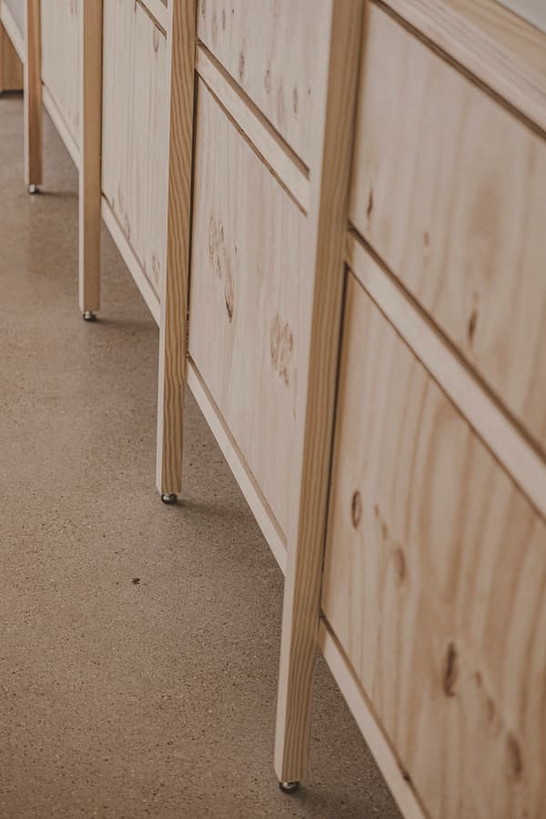 Architectural project - DIY furniture, cozy feel, contemporary look, bespoke furniture, plywood furniture, sustainable furniture, raw plywood, warm interior, natural materials, warm tones, neutral tones, light wood, natural wood, eco friendly, simple design, rustic vibe, Scandinavian style, minimalist design, timber panels, wood panels, clean lines, Nordic design, beige tones, artisanal design, wood grain, tactile surface, wooden texture