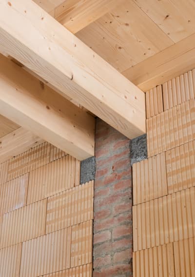 Architectural project - brick wall, brickwork, clay brick, timber texture, interior detail, cozy interior, warm interior, natural materials, architectural detail, wood, timber, raw materials, natural light, rustic touch, warm tones, modular design, sustainable construction, exposed structure, exposed beams, daylight, beige, concrete, natural wood, timber construction, rustic vibe, honey wood, wood beams, timber beams, rustic modern, light brown, minimalist design, wood construction, eco construction, structural detail, construction detail, modern rustic, cozy vibe, beige tones, timber ceiling, open plan, wood texture, earthy tones, clay, brick, earthy textures, wood ceiling, wood paneling, timber paneling, tactile surfaces, natural finishes, brick texture