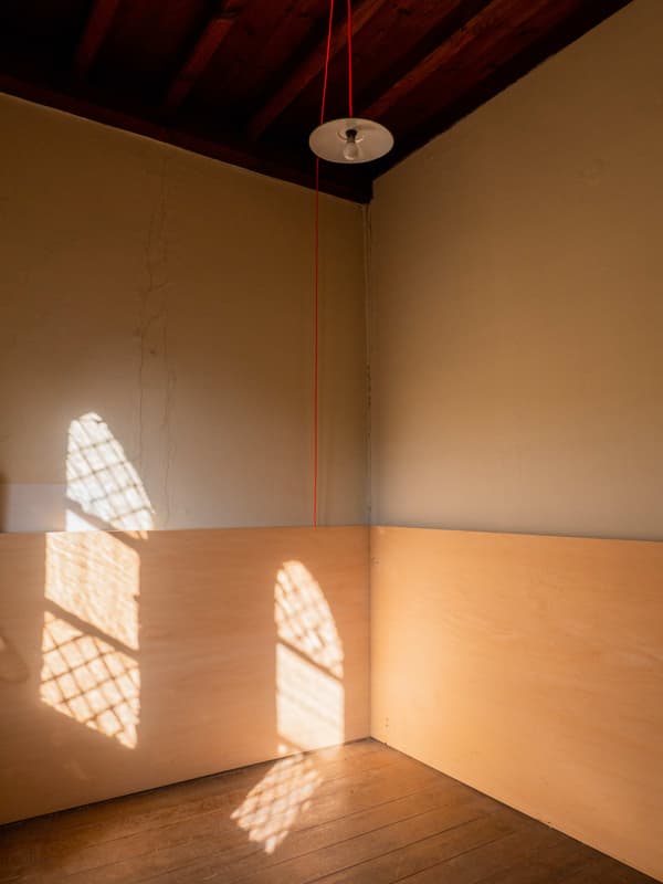 Architectural project - retro vibe, vintage style, minimalist room, ambient lighting, traditional vibe, crafted space, minimalist lighting, warm interior, light play, sustainable materials, natural light, warm tones, eco design, neutral tones, light wood, simple design, honey wood, natural textures, rustic charm, serene atmosphere, timber floor, wooden floor, timber walls, cozy vibe, beige tones, timber ceiling, inviting space, artisanal design, cozy corner, warm light, earthy textures, wood ceiling, wooden paneling, pendant lamp, shadow patterns, wooden walls, exposed ceiling